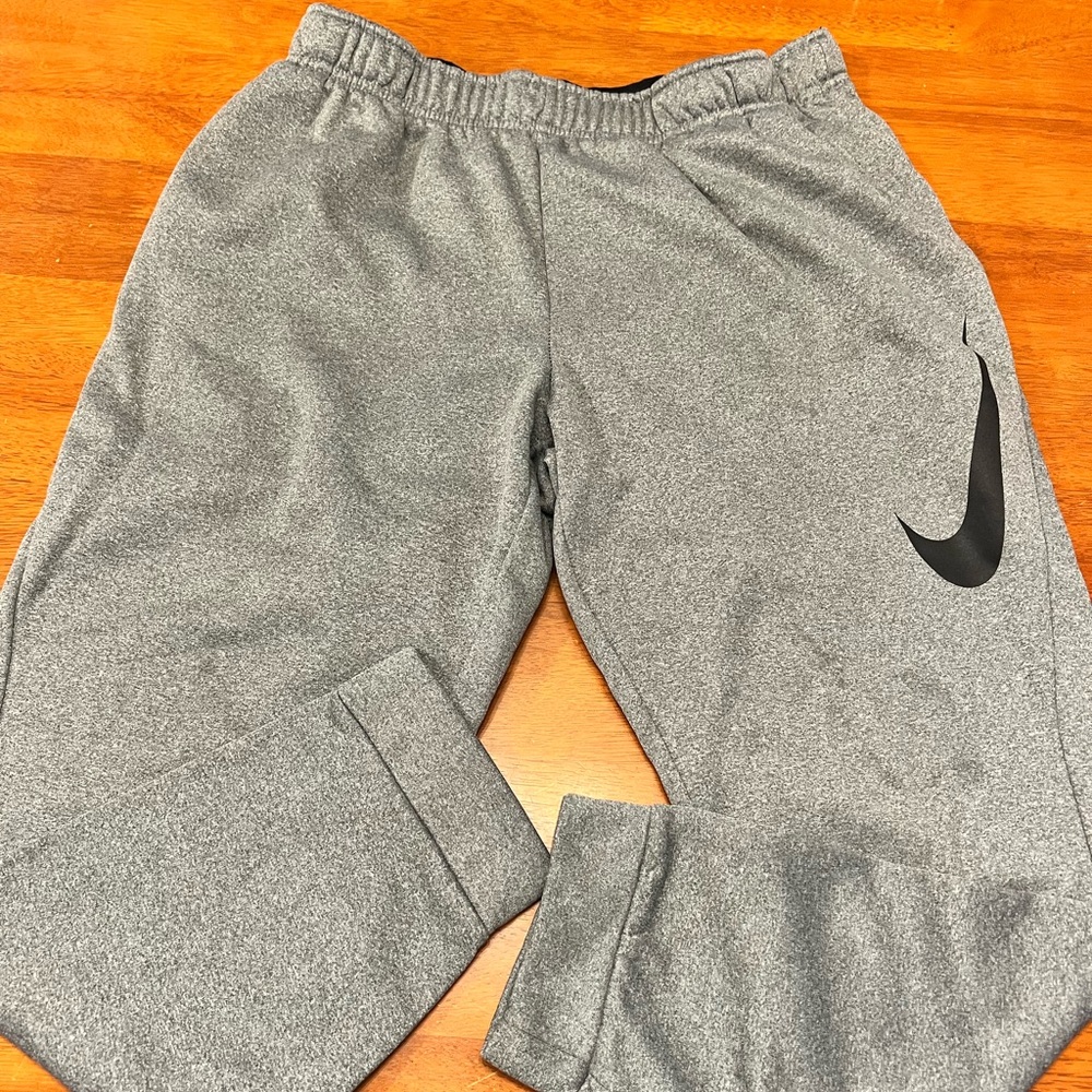 Nike joggers